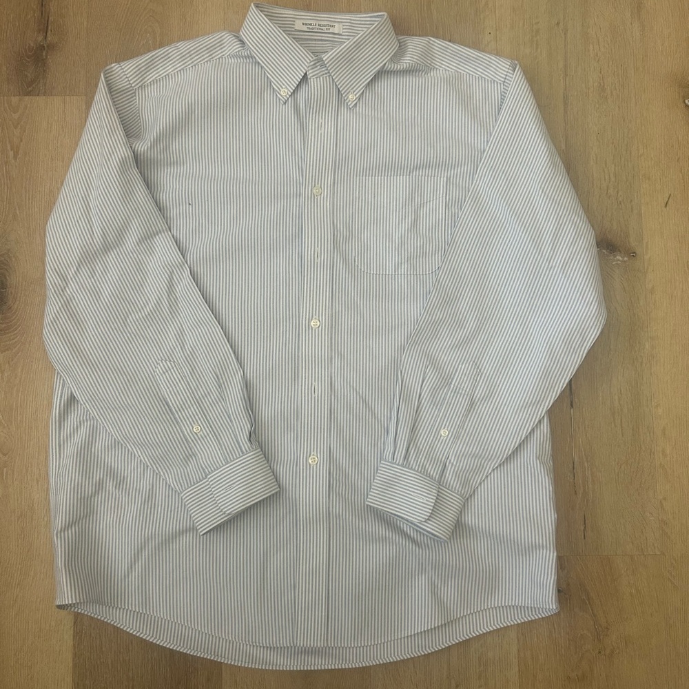L.L. Bean Men's Blue Striped Button Down Shirt